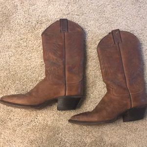 Justin cowboy boots